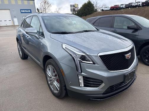 2023 Cadillac XT5 Sport