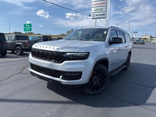 2025 Jeep Wagoneer L Series II Carbide 4x4