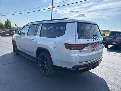 2025 Jeep Wagoneer L Series II Carbide 4x4