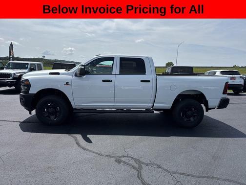 Bright White Clearcoat 2025 RAM 2500 Tradesman Crew Cab 4x4 6'4' Box