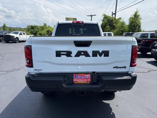 2025 RAM 2500 Tradesman Crew Cab 4x4 6'4' Box