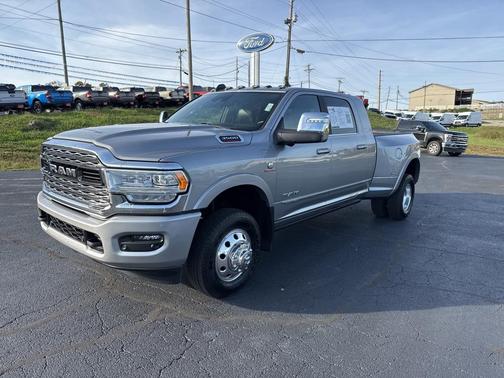 2024 RAM 3500 Limited Mega Cab 4x4 6'4' Box