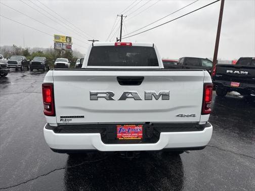 2025 RAM 2500 Big Horn Crew Cab 4x4 6'4' Box