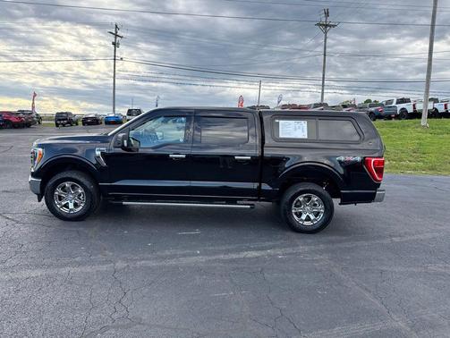 AGATE BLACK METALLIC 2023 Ford F-150 XLT