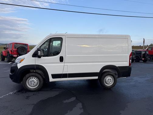 2026 RAM ProMaster 1500 Low Roof