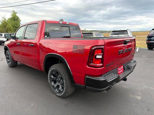 Molten Red Pearlcoat 2026 RAM 1500 Big Horn/Lone Star
