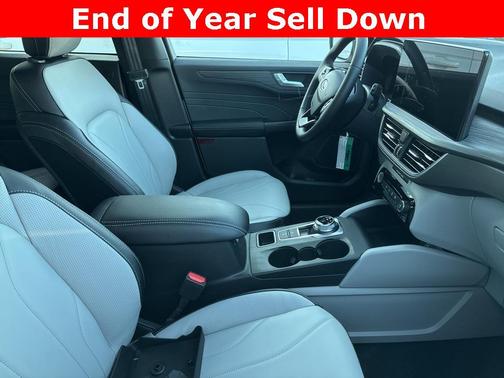 2026 Ford Escape PHEV SE