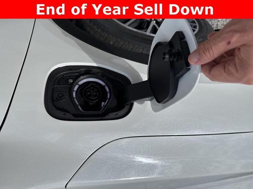 2025 Ford Escape PHEV SE