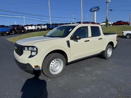 2025 Ford Maverick XL