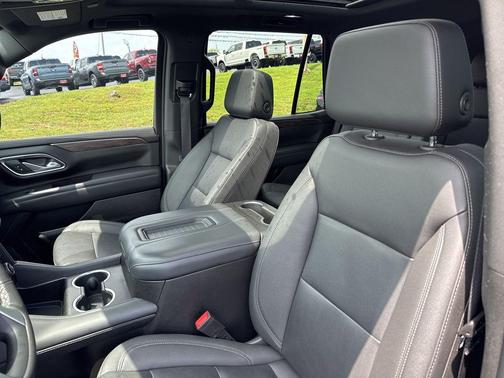 Radiant Red Tintcoat 2023 Chevrolet Tahoe 4WD Z71