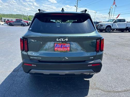 Aruba Green 2023 Kia Sorento S