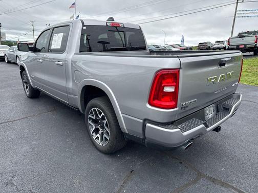 Billet Silver Metallic Clearcoat 2025 RAM 1500 Laramie