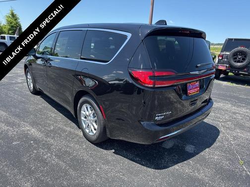2025 Chrysler Pacifica L