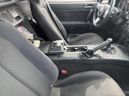 2007 Mazda MX-5 Miata Sport