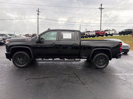 Black 2022 Chevrolet Silverado 3500 LT