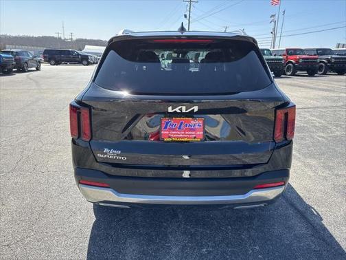 2024 Kia Sorento S