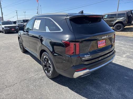 2024 Kia Sorento S