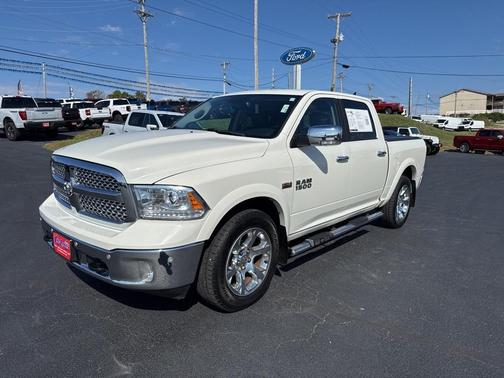 2016 RAM 1500 Laramie