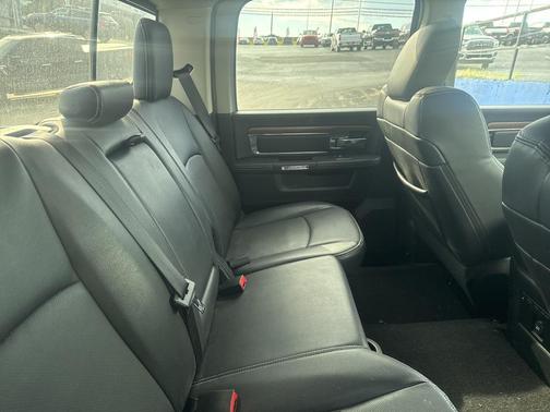 2016 RAM 1500 Laramie
