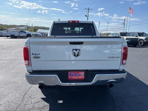 2016 RAM 1500 Laramie