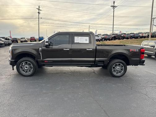 2025 Ford F-350 Platinum