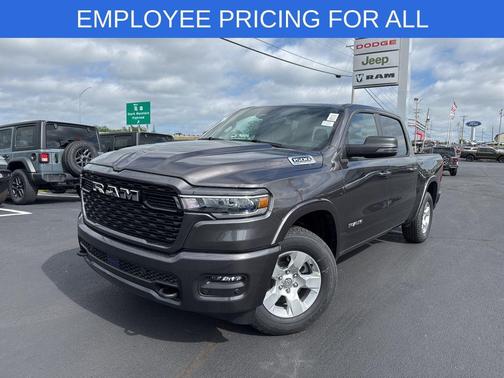 Granite Crystal Metallic Clearcoat 2026 RAM 1500 Big Horn/Lone Star
