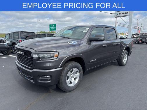 Granite Crystal Metallic Clearcoat 2026 RAM 1500 Big Horn/Lone Star