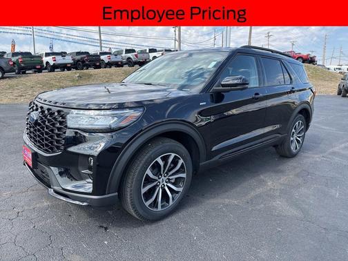 AGATE BLACK METALLIC 2026 Ford Explorer ST-Line