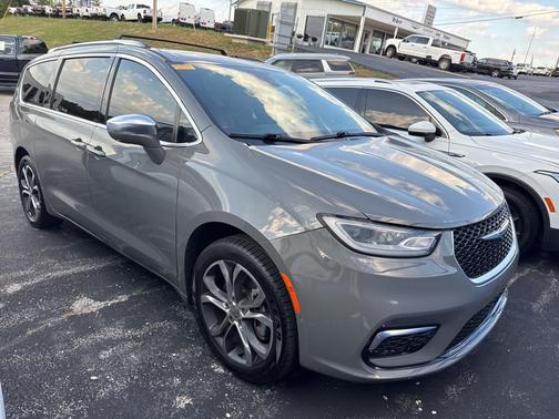 2021 Chrysler Pacifica L