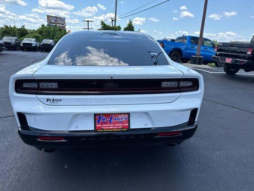 White Knuckle 2026 Dodge Charger R/T
