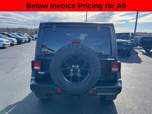 Black Clearcoat 2026 Jeep Wrangler Willys