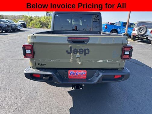 41 2026 Jeep Gladiator Willys 41 4x4