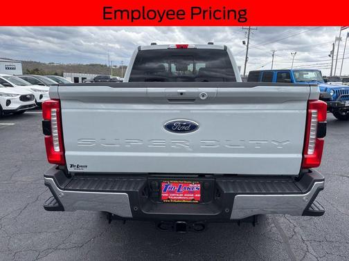 AVALANCHE 2026 Ford F-250 Lariat
