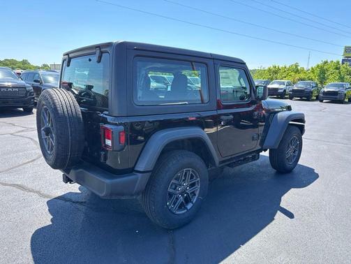 Black Clearcoat 2026 Jeep Wrangler Sport