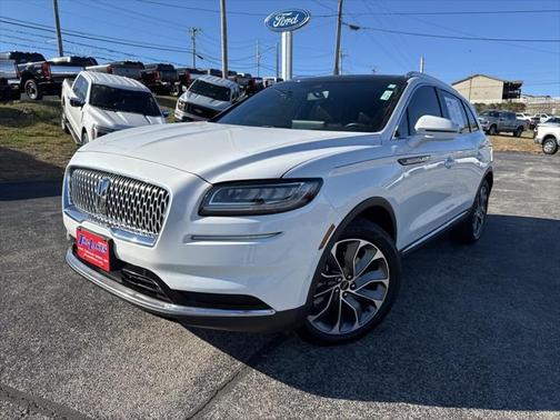 2022 Lincoln Nautilus Reserve