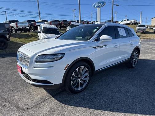 2022 Lincoln Nautilus Reserve