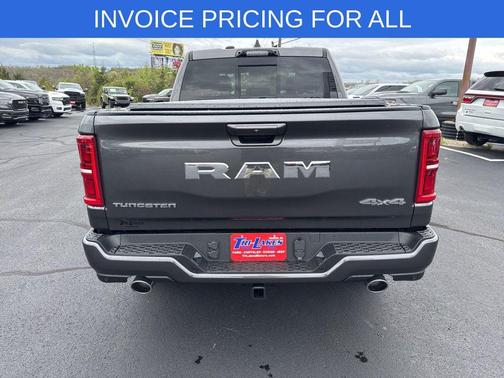 Granite Crystal Metallic Clearcoat 2026 RAM 1500 ST