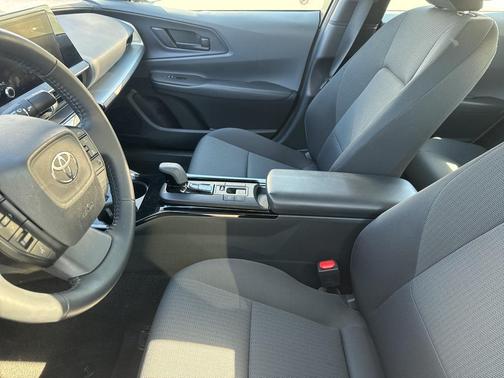 2025 Toyota Prius Limited