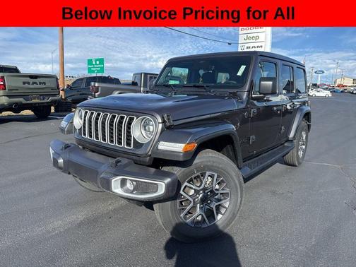 Granite Crystal Metallic Clearcoat 2026 Jeep Wrangler 4-Door Sahara 4x4