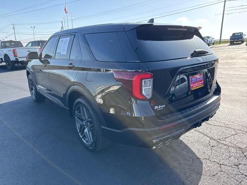 2022 Ford Explorer ST