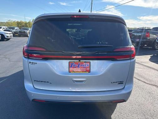 2026 Chrysler Pacifica Limited