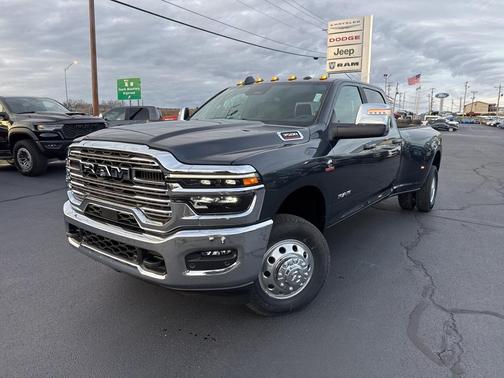 2026 RAM 3500 Laramie Crew Cab 4x4 8' Box