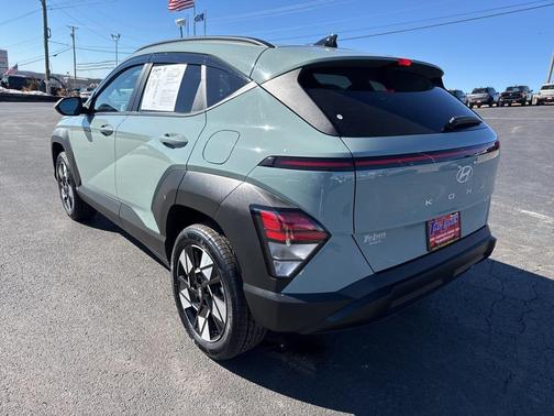 2025 Hyundai KONA SEL