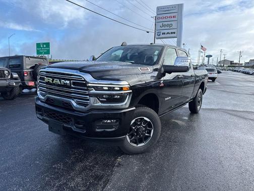 2025 RAM 3500 Laramie Crew Cab 4x4 6'4' Box