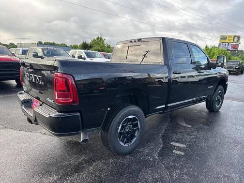 2025 RAM 3500 Laramie Crew Cab 4x4 6'4' Box