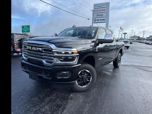 2025 RAM 3500 Laramie Crew Cab 4x4 6'4' Box