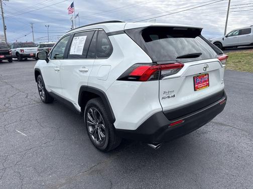 Wind Chill Pearl 2025 Toyota RAV4 Hybrid XLE Premium