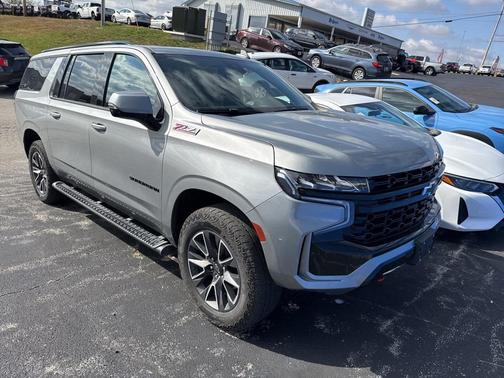 2024 Chevrolet Suburban 4WD Z71