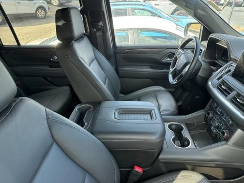 2024 Chevrolet Suburban 4WD Z71