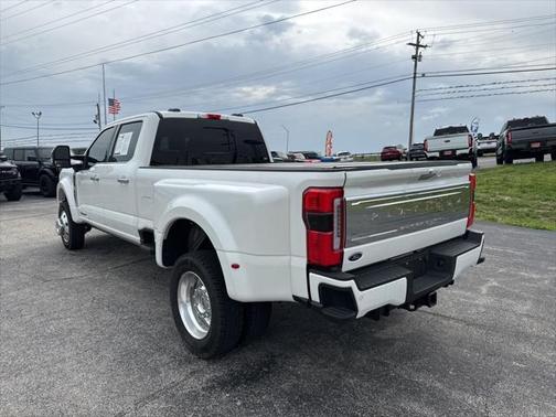 2024 Ford F-450 Platinum